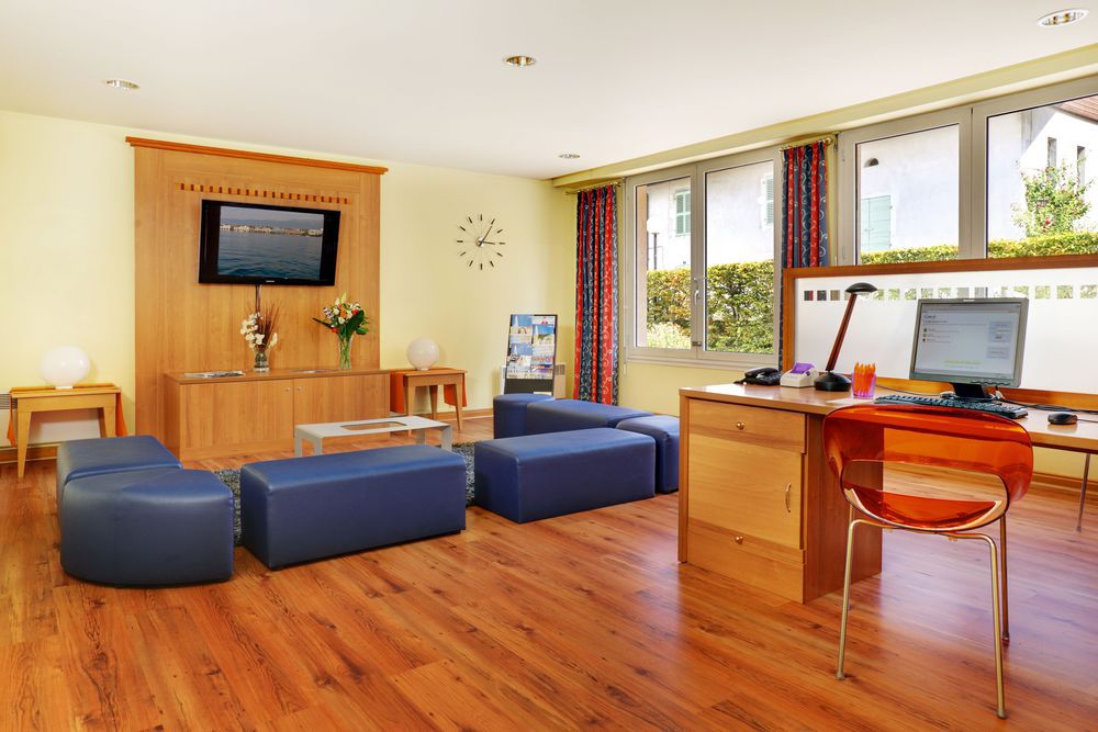 Citadines Geneve Ferney Voltaire Aparthotel Quarto foto
