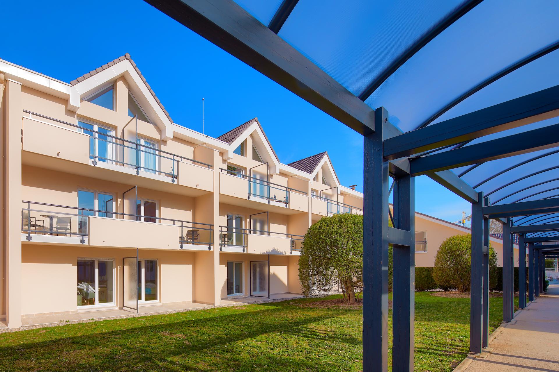 Citadines Geneve Ferney Voltaire Aparthotel Exterior foto