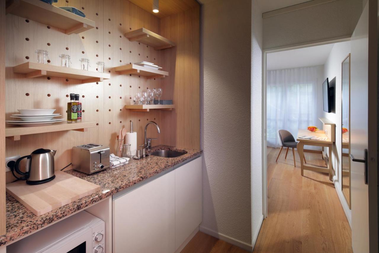 Citadines Geneve Ferney Voltaire Aparthotel Exterior foto