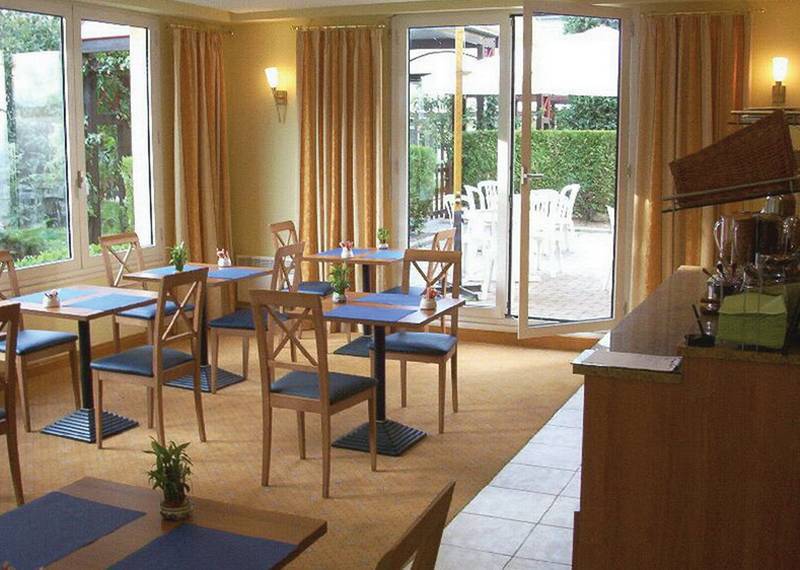 Citadines Geneve Ferney Voltaire Aparthotel Restaurante foto